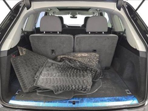 Used 2023 Audi Q7 2.0T Premium Plus w/ Premium Plus Package AWD/4WD image 11