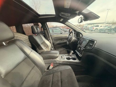 Used 2020 Jeep Grand Cherokee Altitude image 4