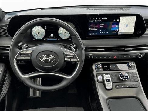 New 2025 Hyundai Palisade Calligraphy AWD/4WD image 17