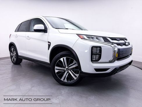 Used 2020 Mitsubishi Outlander Sport ES AWD/4WD image 1