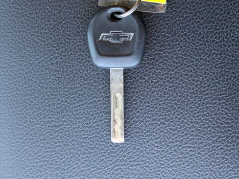 Used 2021 Chevrolet Colorado LT w/ Redline Special Edition image 25