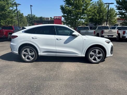 Used 2025 Audi Q5 Premium Plus AWD/4WD image 5