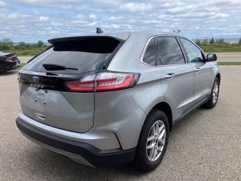 Used 2023 Ford Edge SEL w/ Convenience Package AWD/4WD image 5