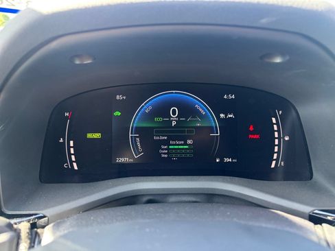 Used 2026 Toyota Camry SE FWD image 39