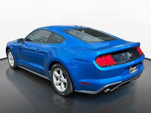 Used 2019 Ford Mustang Coupe RWD image 5