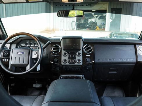 Used 2015 Ford F350 Platinum w/ Snow Plow Prep Package AWD/4WD image 10