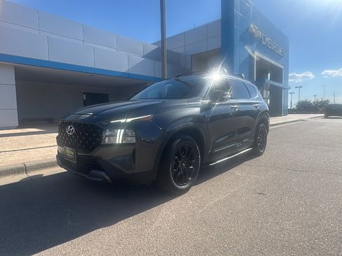 Used 2022 Hyundai Santa Fe XRT image 2