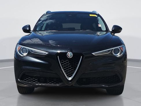 Used 2018 Alfa Romeo Stelvio AWD image 10