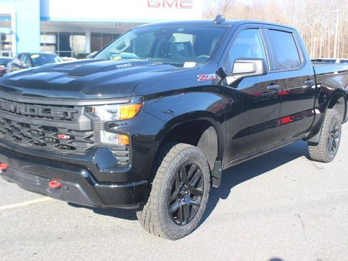 New 2026 Chevrolet Silverado 1500 Custom Trail Boss image 3