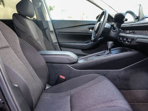 Certified 2024 Honda Accord EX image 19