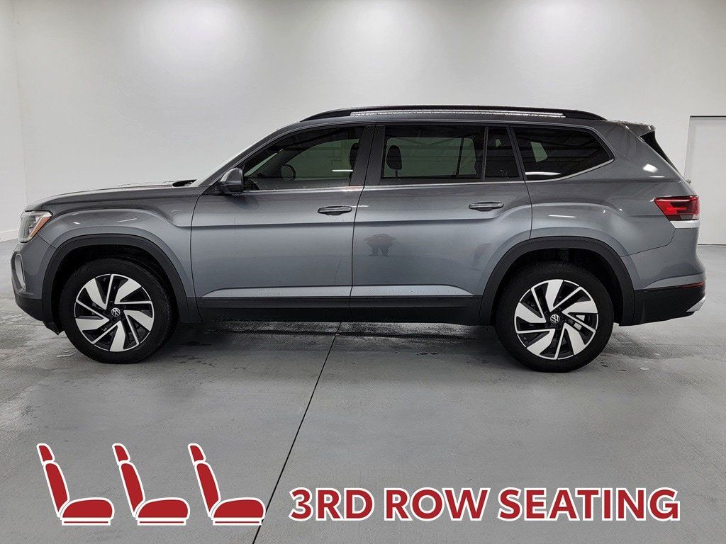 Used 2024 Volkswagen Atlas SE AWD/4WD image 5