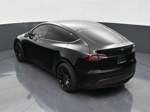 Used 2022 Tesla Model Y Performance AWD/4WD image 13