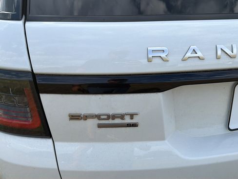 Used 2019 Land Rover Range Rover Sport SE AWD/4WD image 33