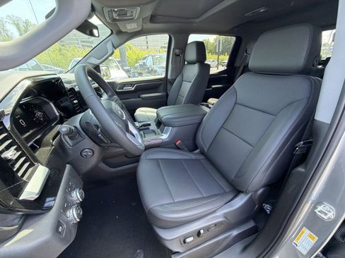 New 2026 GMC Sierra 1500 SLT w/ SLT Premium Package AWD/4WD image 13
