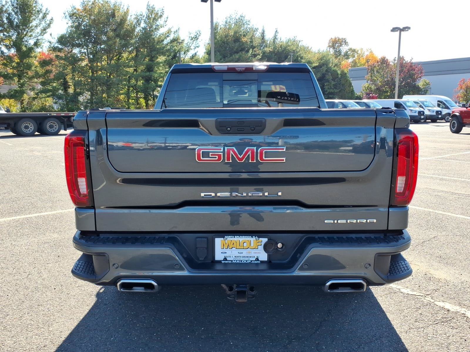 Used 2020 GMC Sierra 1500 Denali w/ Technology Package AWD/4WD image 5