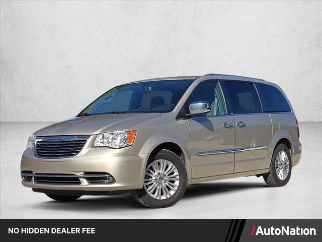 Used 2013 Chrysler Town & Country Limited w/ Luxury Group FWD image 1