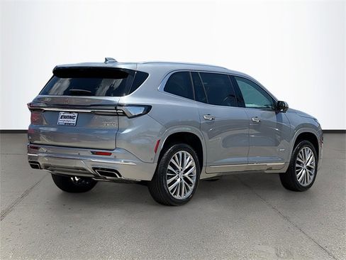 New 2025 Buick Enclave Avenir w/ Super Cruise Package image 4