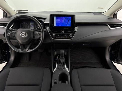 Used 2025 Toyota Corolla LE FWD image 20