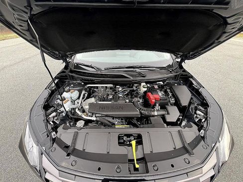 New 2026 Nissan Rogue SV image 10