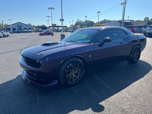 Used 2020 Dodge Challenger R/T Scat Pack w/ Shaker Package image 5