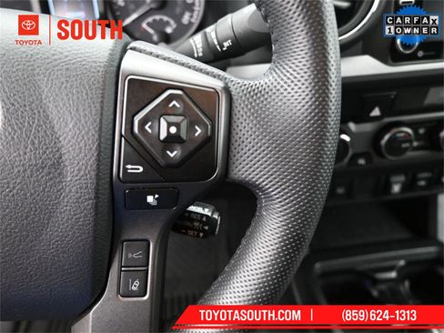 Used 2023 Toyota Tacoma TRD Sport image 19