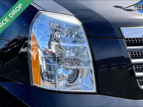 Used 2013 Cadillac Escalade EXT Premium AWD/4WD image 27