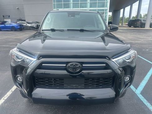 Used 2021 Toyota 4Runner Trail Special Edition AWD/4WD image 8