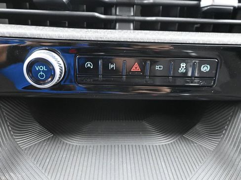 New 2026 Ford Explorer Platinum w/ LUX Leather Package image 12