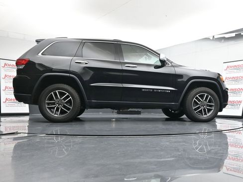Used 2021 Jeep Grand Cherokee Limited w/ Sun & Sound Group image 35
