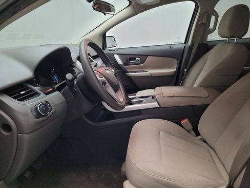 Used 2014 Ford Edge SE FWD image 17