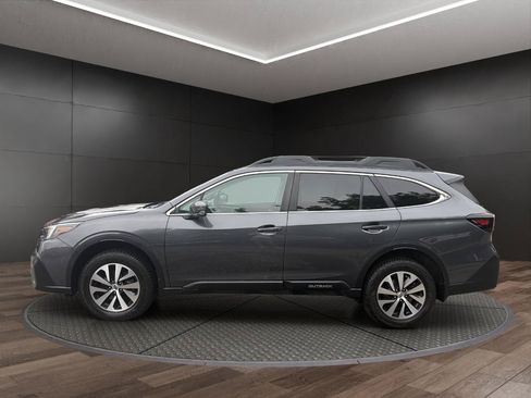 Used 2020 Subaru Outback Premium AWD/4WD image 5