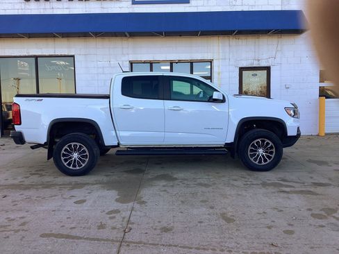 Used 2022 Chevrolet Colorado ZR2 image 3