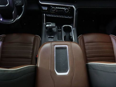 Used 2022 GMC Sierra 1500 Denali Ultimate image 16