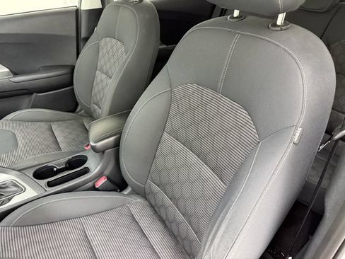 Used 2022 Kia Niro LX FWD image 13