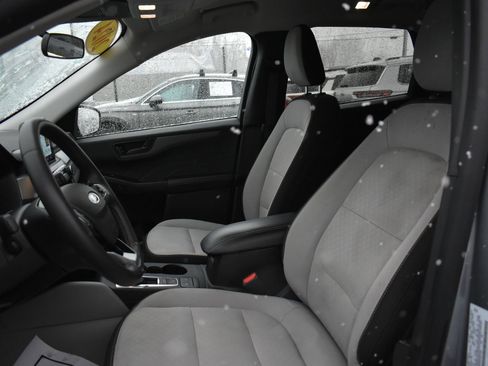 Used 2024 Ford Escape Active AWD/4WD image 11