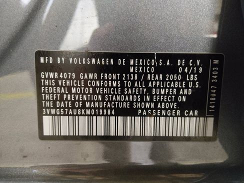 Used 2019 Volkswagen Golf S image 33