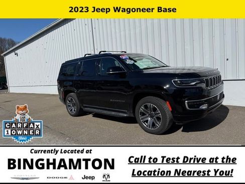 Used 2023 Jeep Wagoneer 4WD w/ Premium Group I image 1