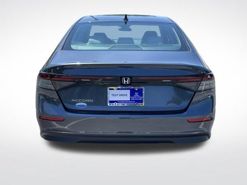 Used 2025 Honda Accord LX image 5