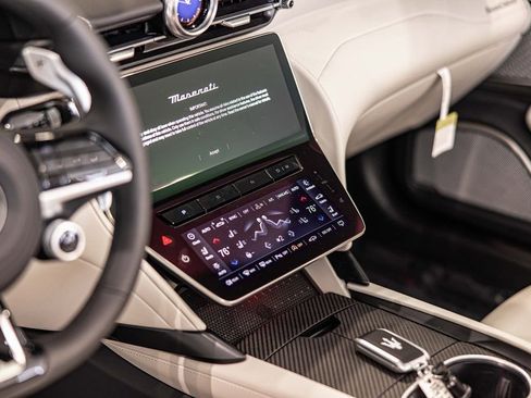 New 2026 Maserati GranCabrio Modena image 20