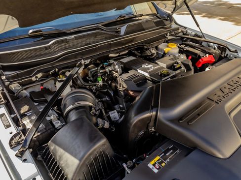 Used 2024 RAM 3500 Tradesman w/ Chrome Appearance Group image 40