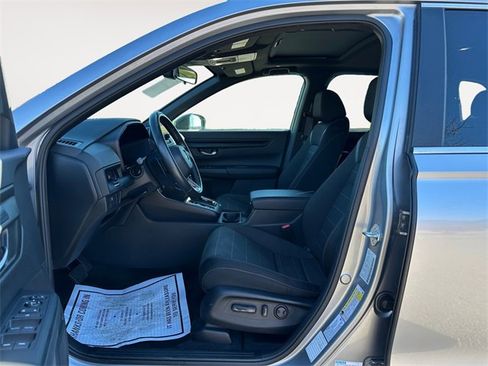 Used 2024 Honda CR-V Sport image 9