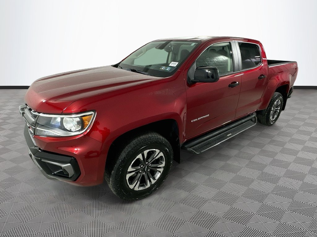 Used 2021 Chevrolet Colorado Z71 w/ Safety Package AWD/4WD image 4