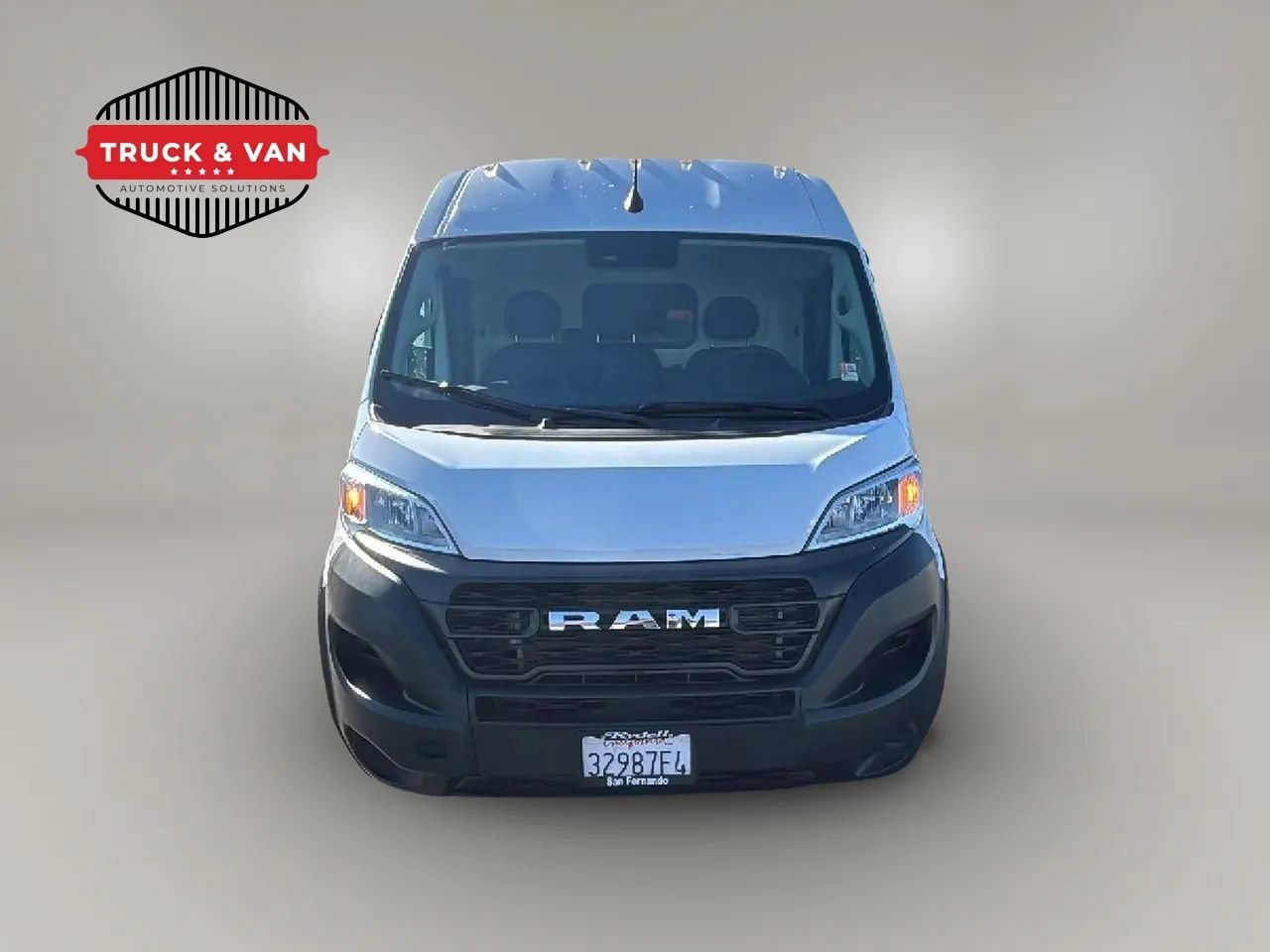 Used 2025 RAM ProMaster 3500 FWD image 2