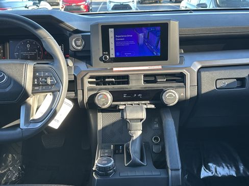 Certified 2025 Toyota 4Runner SR5 image 29