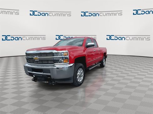 Used 2015 Chevrolet Silverado 2500 W/T w/ WT Convenience Package image 4