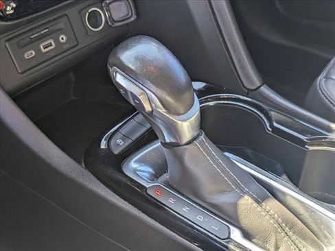 Used 2020 Buick Encore GX Essence w/ Advanced Technology Package FWD image 12