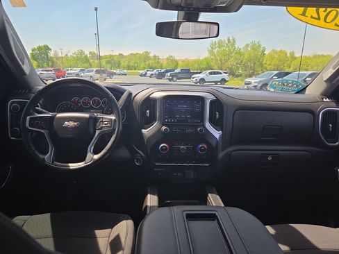Certified 2021 Chevrolet Silverado 1500 RST w/ Rally Edition AWD/4WD image 11