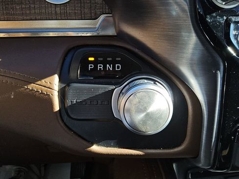 Certified 2019 RAM 1500 Limited image 23