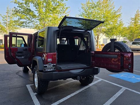 Used 2008 Jeep Wrangler Unlimited X AWD/4WD image 28
