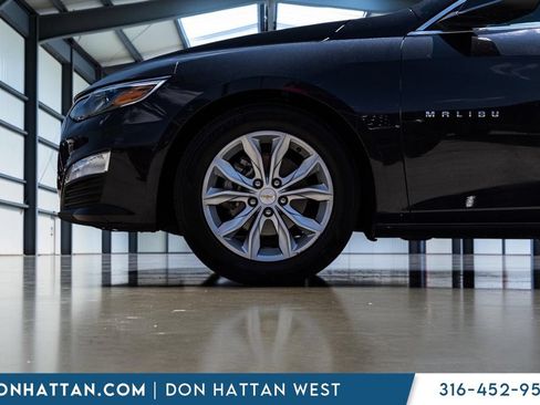 Used 2023 Chevrolet Malibu LT FWD image 31